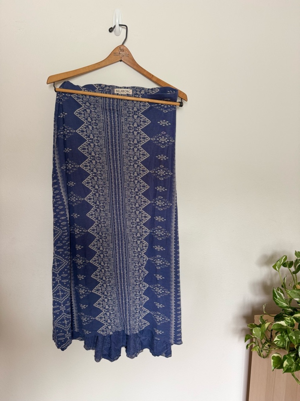 Billabong Navy Blue Geometric Print Maxi Skirt